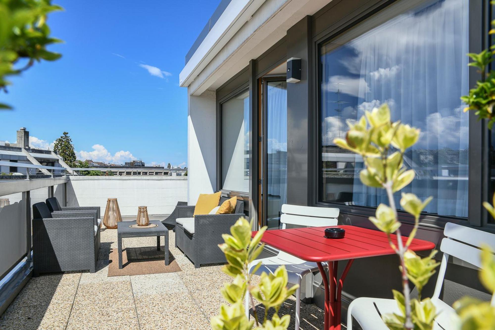 Home Swiss Hotel Geneva Bagian luar foto