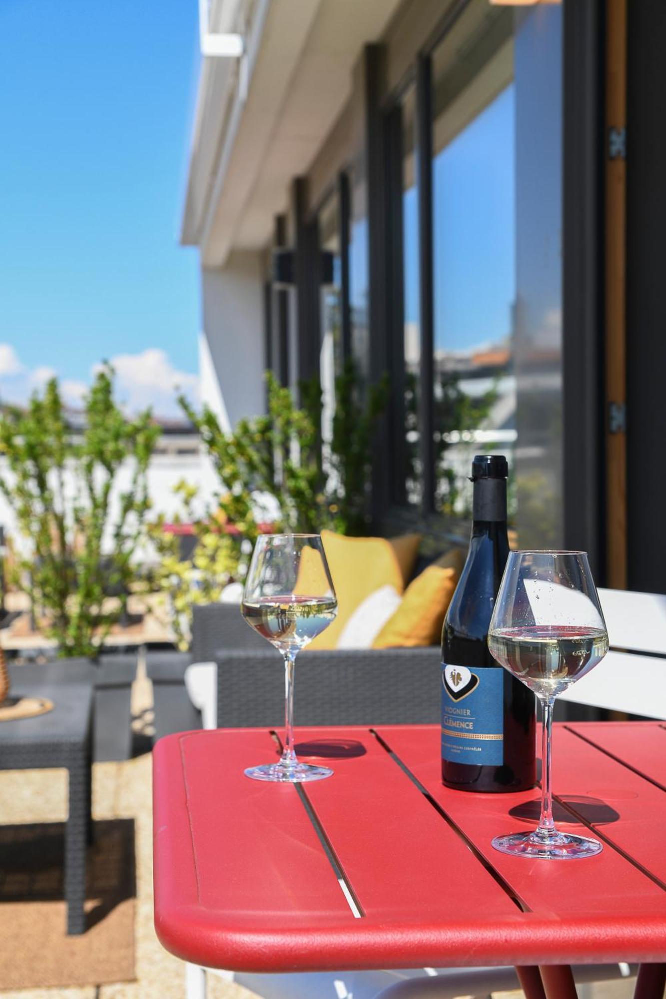 Home Swiss Hotel Geneva Bagian luar foto